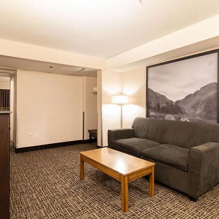 Super 8 By Wyndham Prince George Esterno foto