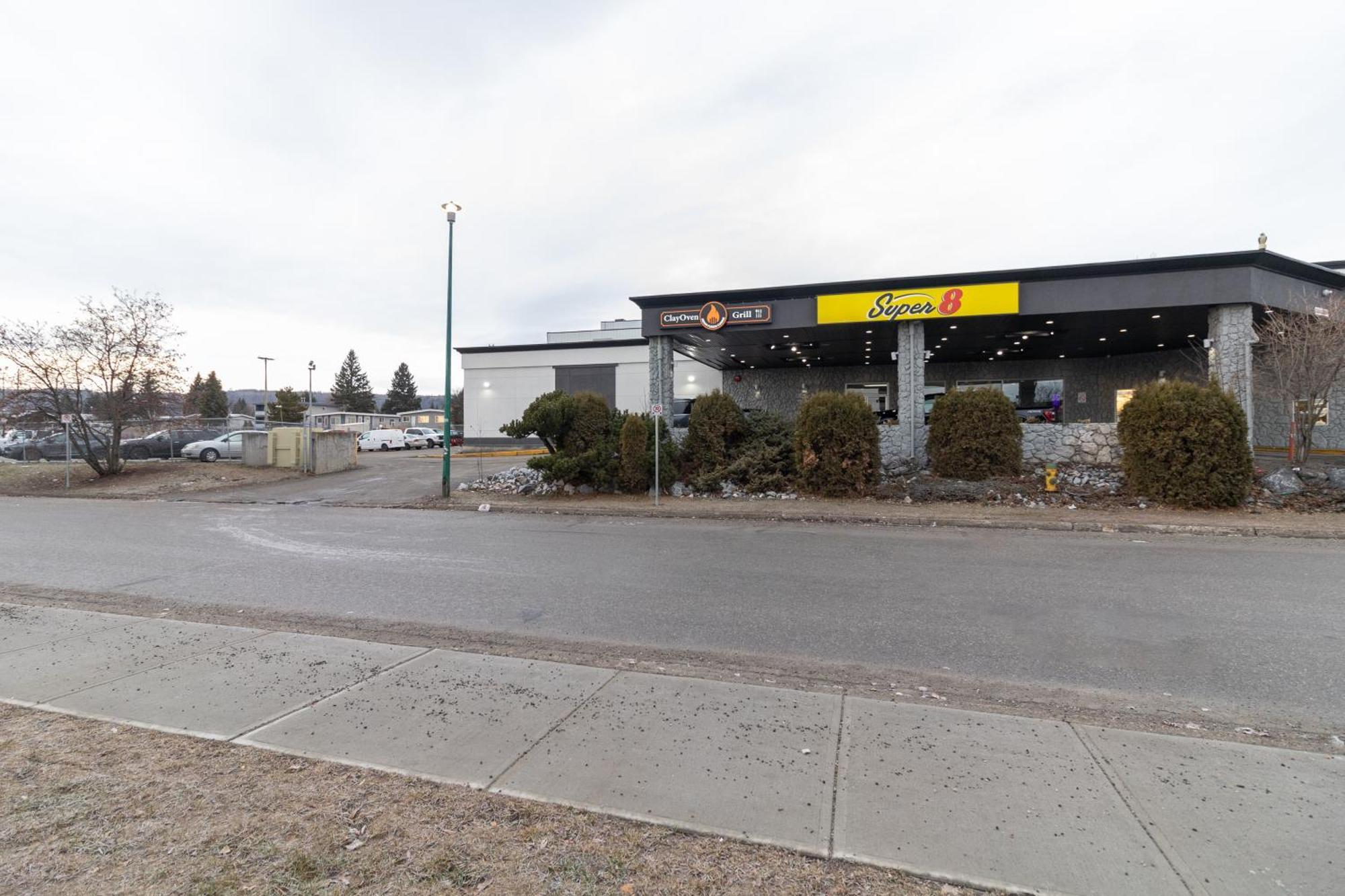 Super 8 By Wyndham Prince George Esterno foto