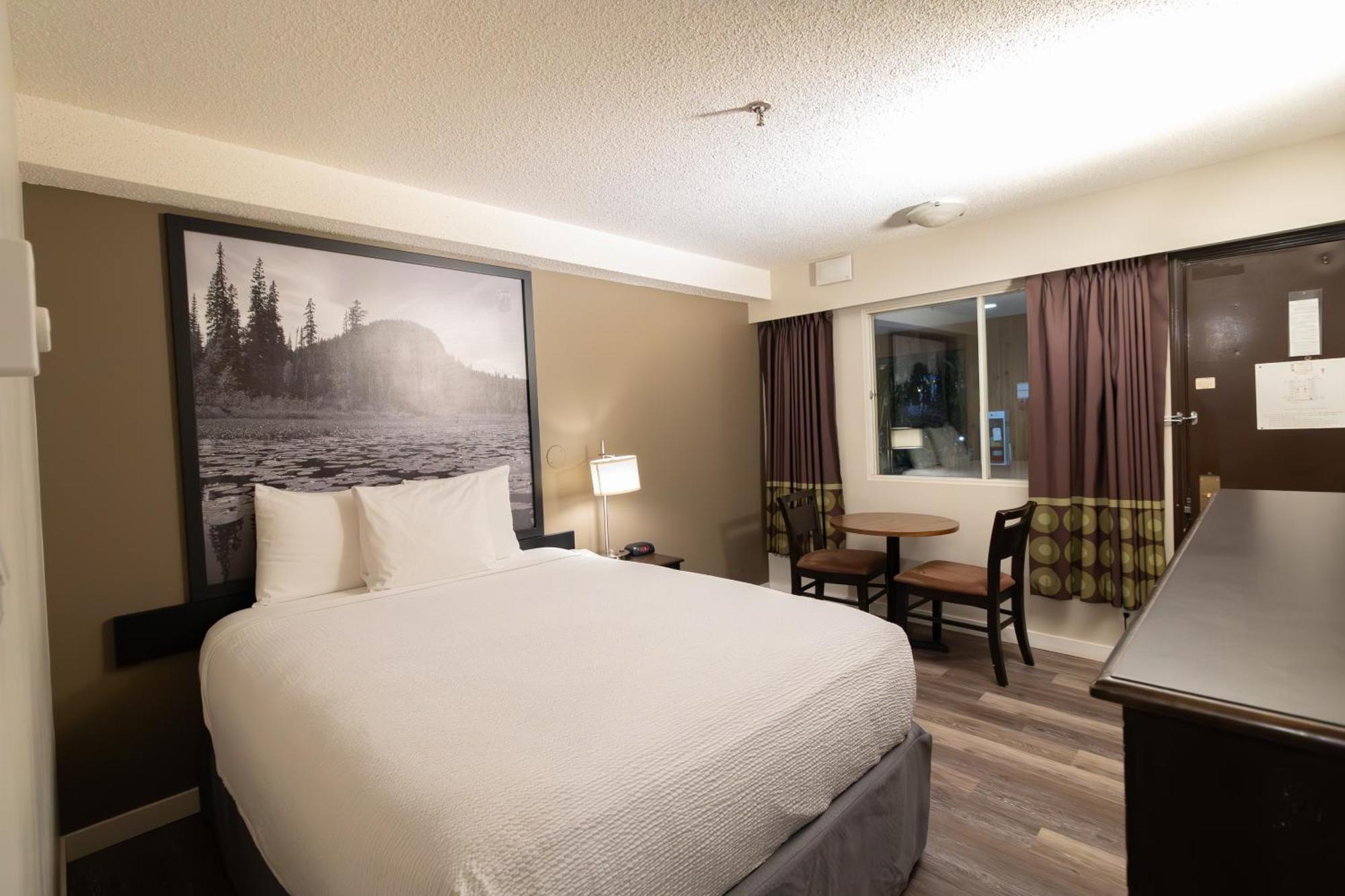 Super 8 By Wyndham Prince George Esterno foto